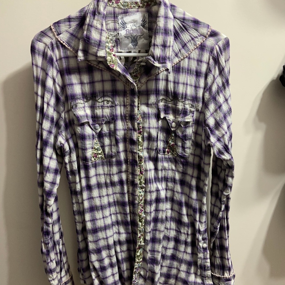 Roar long sleeve button up